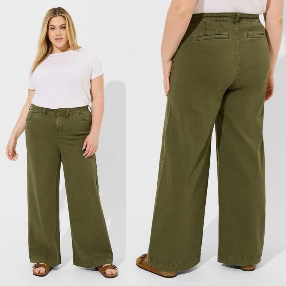 Torrid Wide Leg High-Rise Chino Pant Green Size 26R EUC